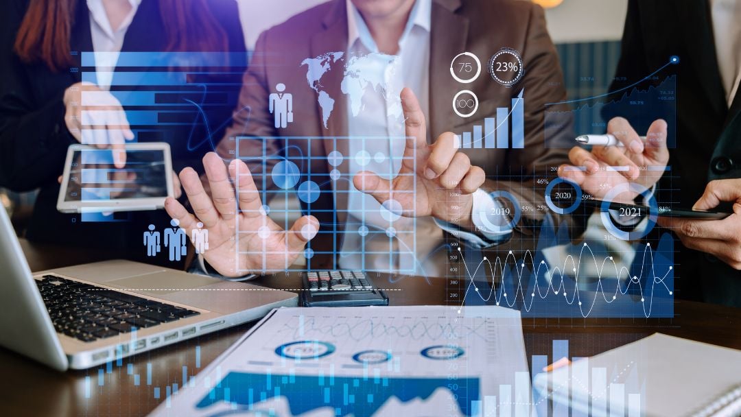 Legajo digital de un empleado con sus vínculos y contratos